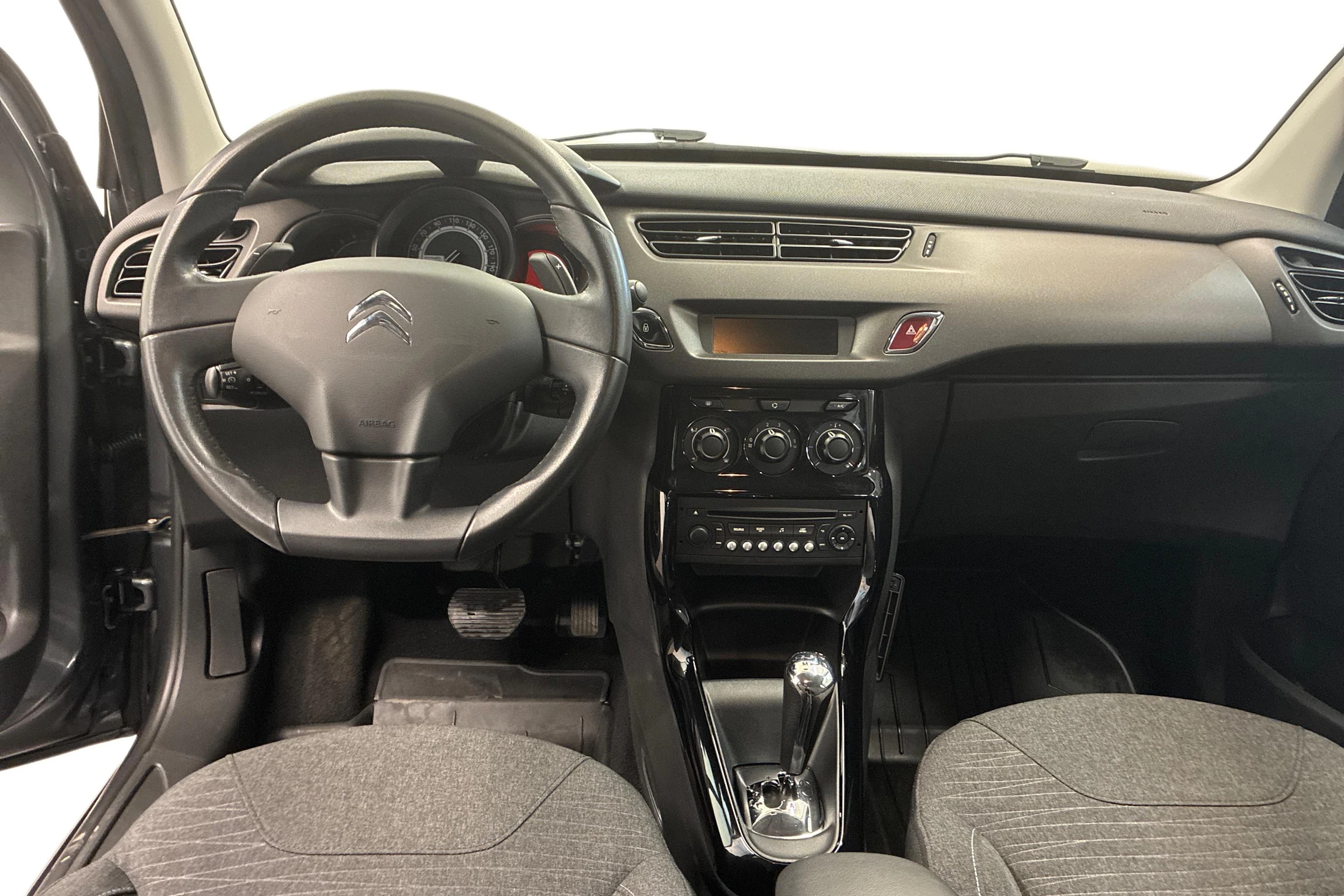 harmaa Citroën C3 2015 kuva 7.