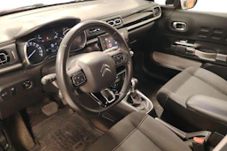 Punainen Citroën C3 2017 kuva 3.