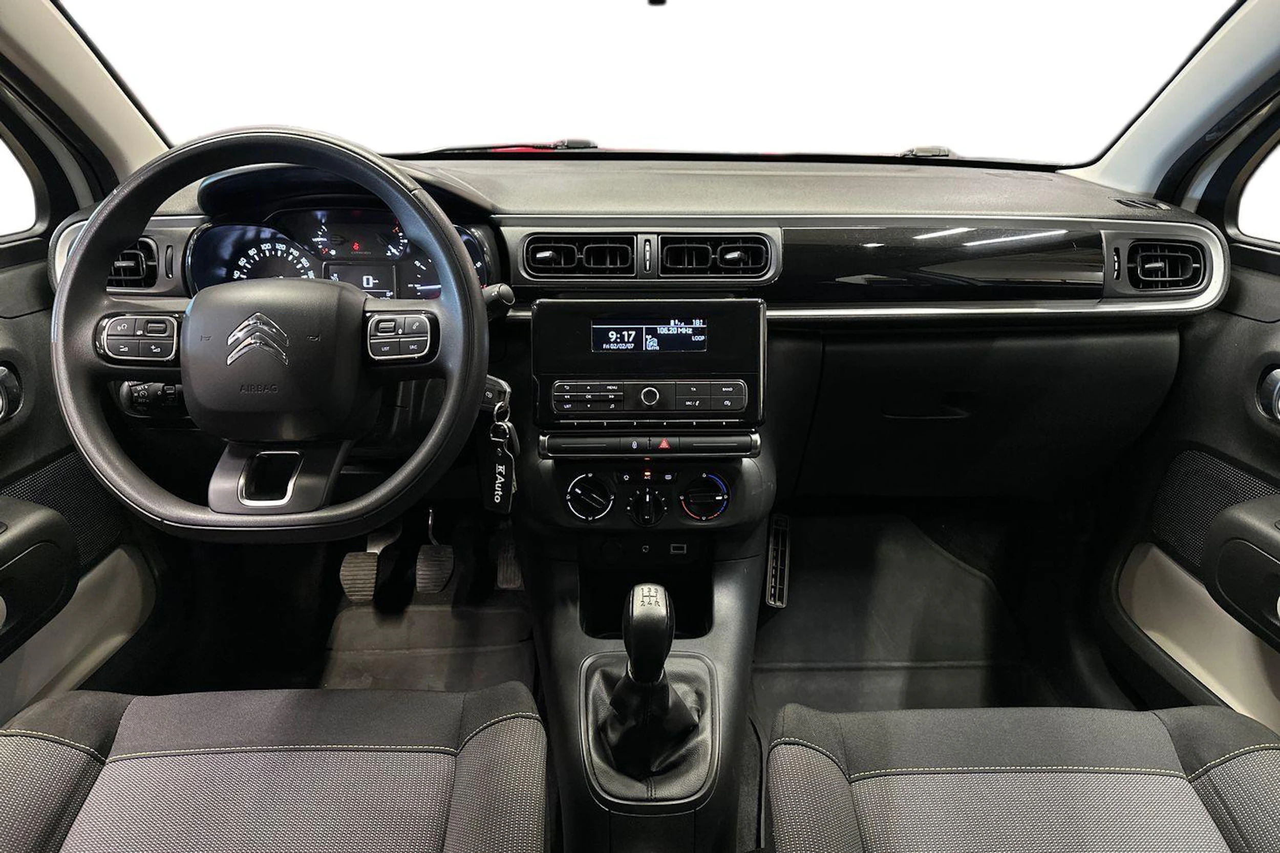 valkoinen Citroën C3 2018 kuva 7.