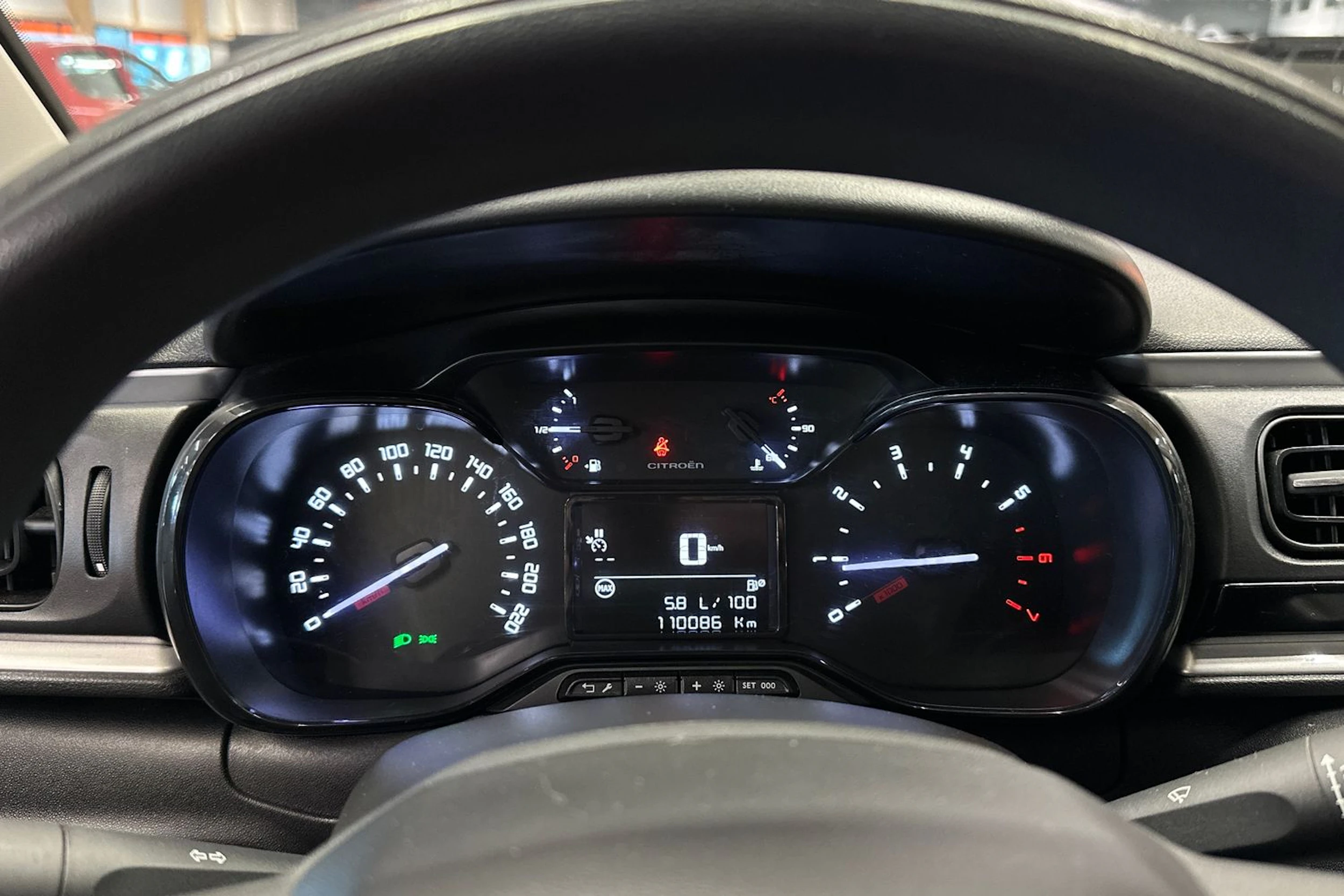 valkoinen Citroën C3 2018 kuva 17.