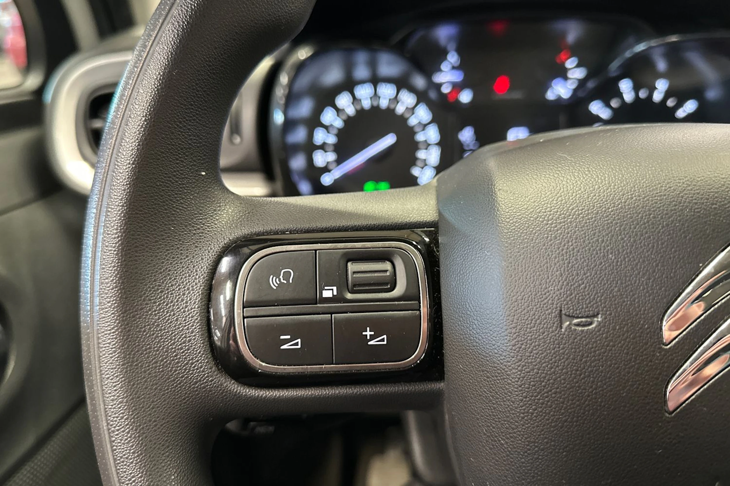 valkoinen Citroën C3 2018 kuva 20.