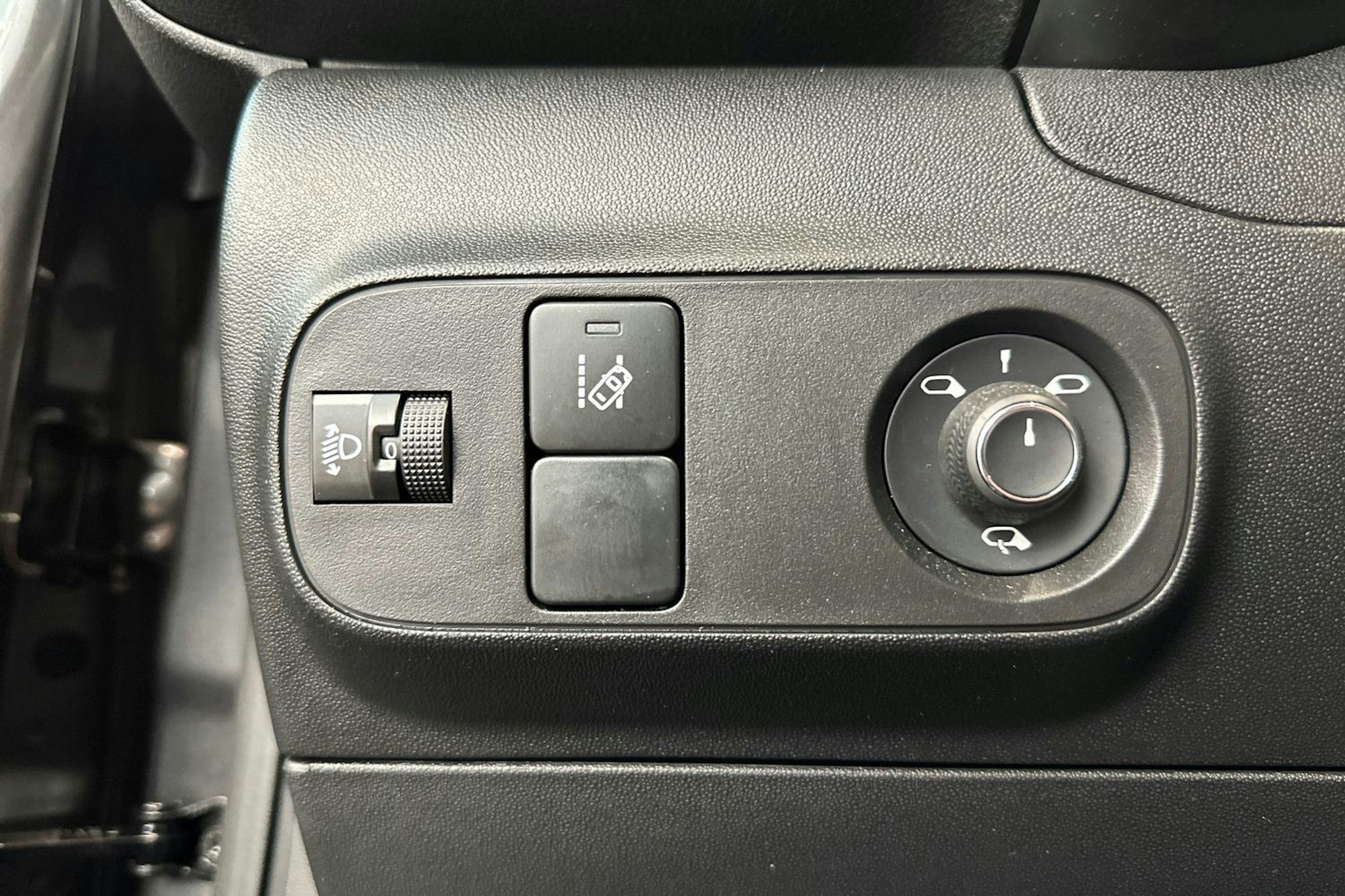 harmaa Citroën C3 2019 kuva 17.