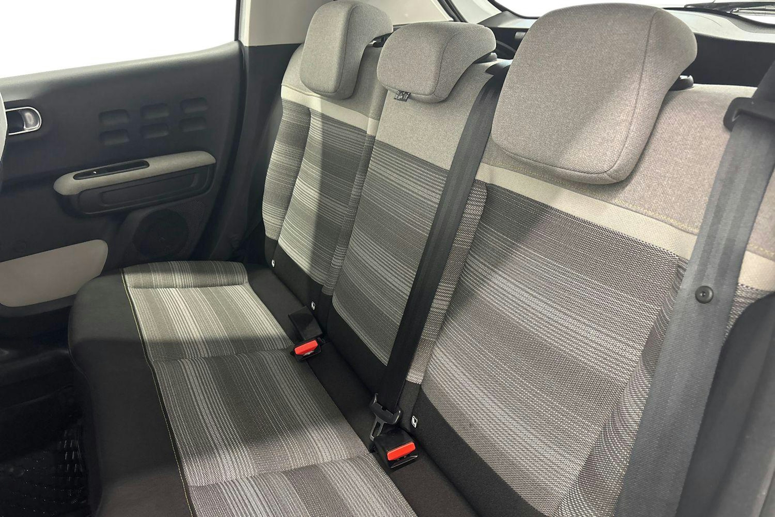 valkoinen Citroën C3 2020 kuva 10.