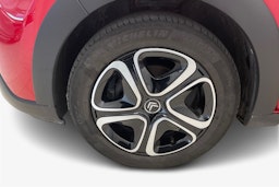 Punainen Citroën C3 2020 kuva 11.