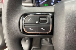 Punainen Citroën C3 2020 kuva 16.