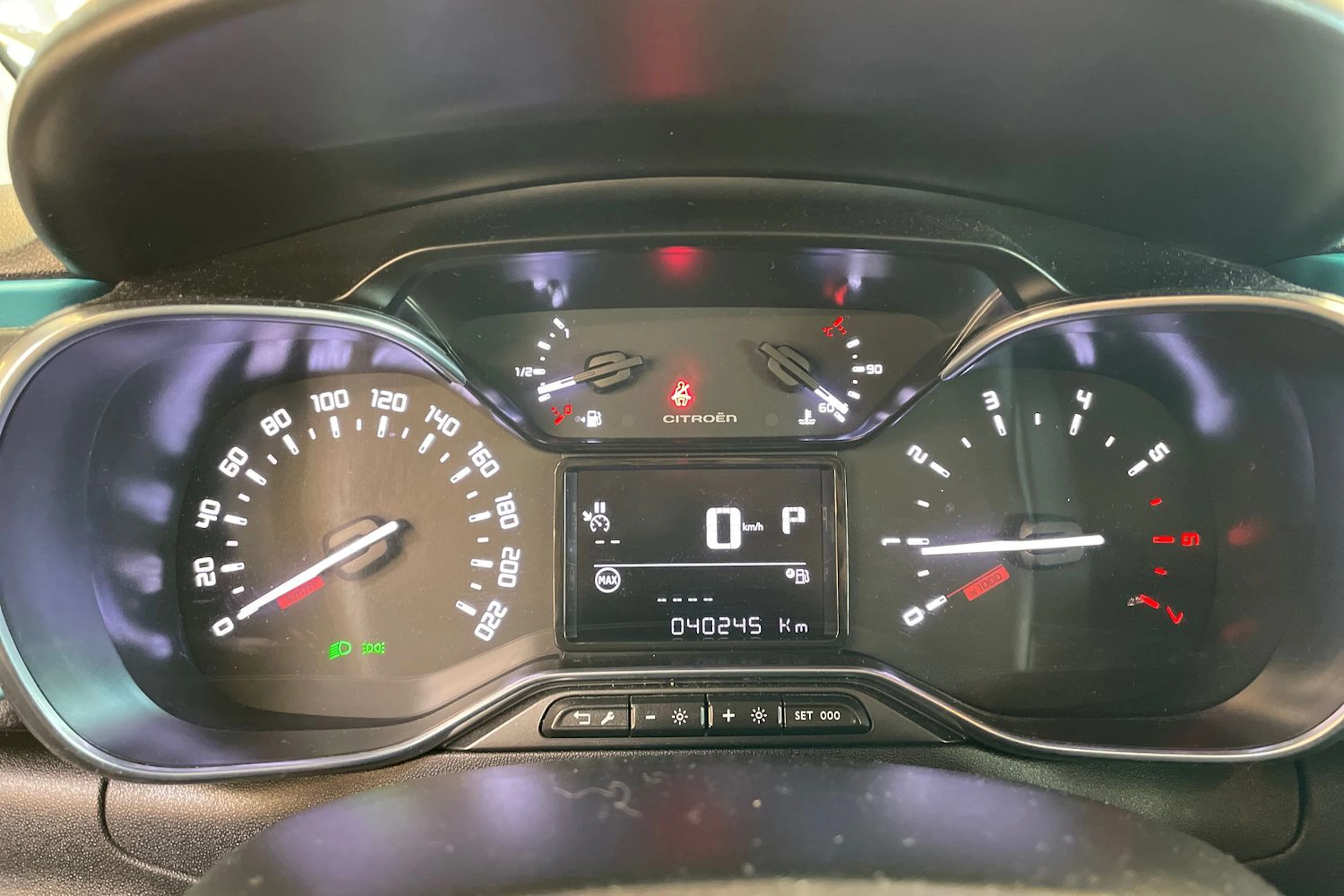 harmaa Citroën C3 2021 kuva 5.