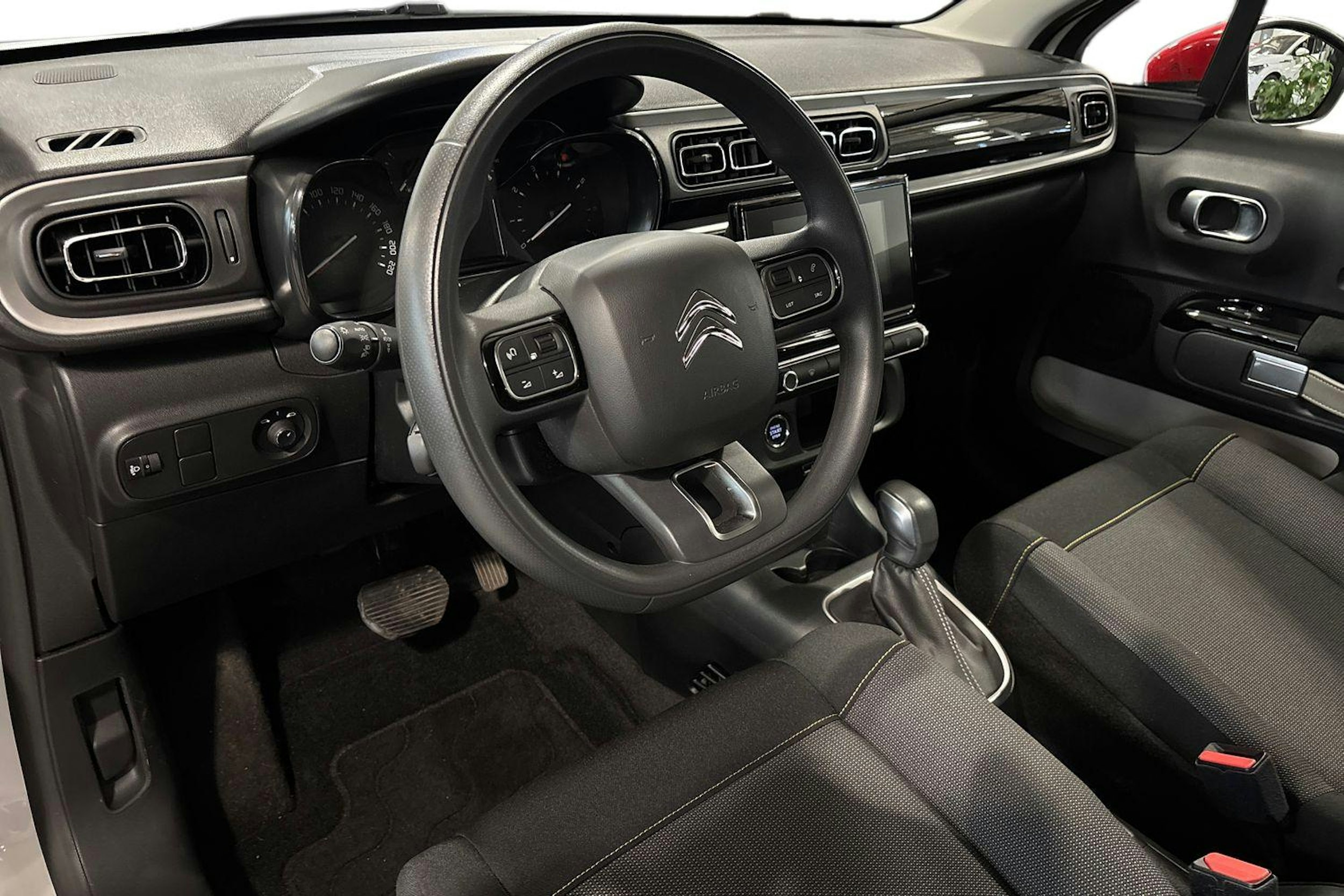 valkoinen Citroën C3 2022 kuva 7.