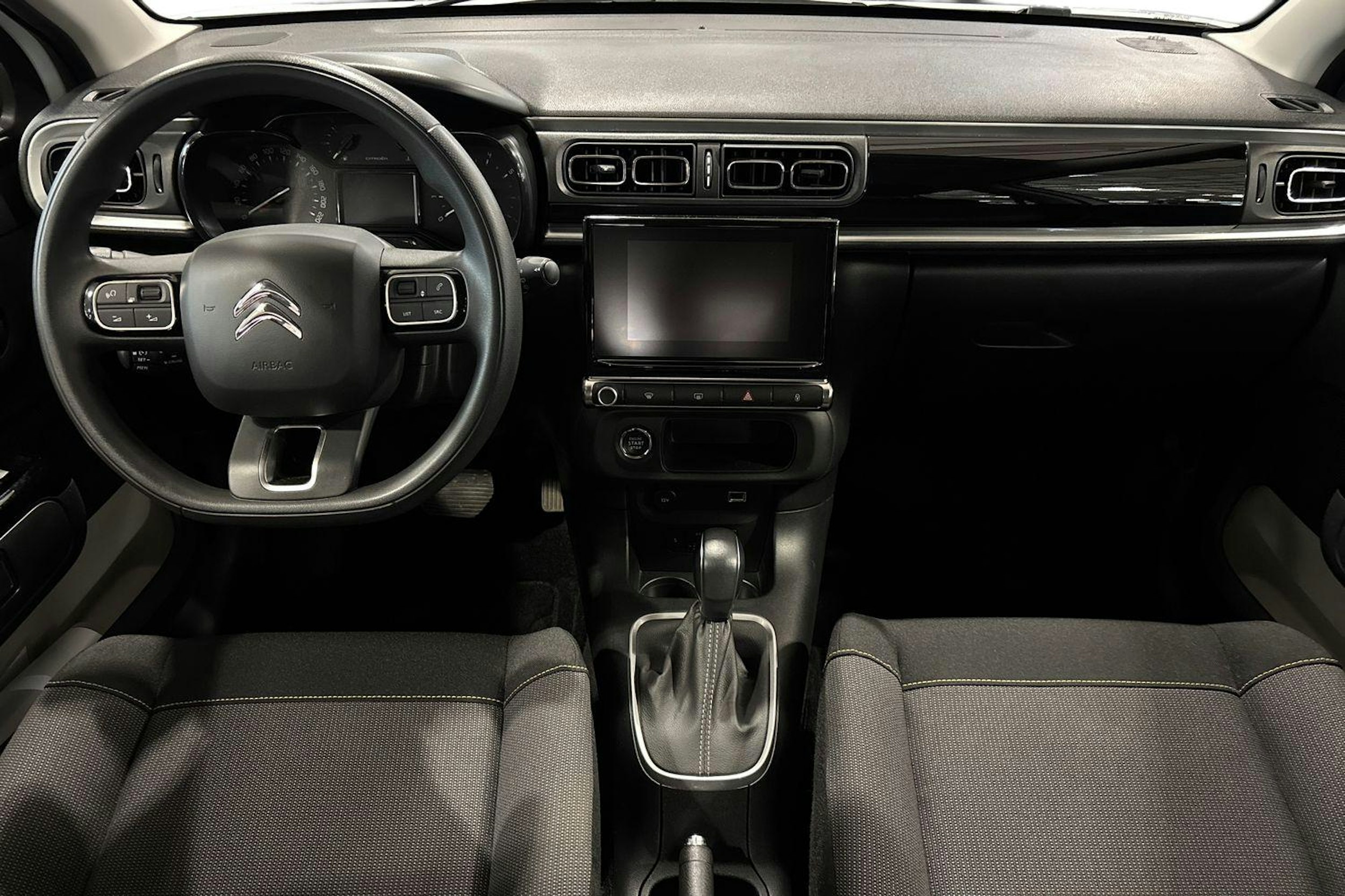 valkoinen Citroën C3 2022 kuva 9.