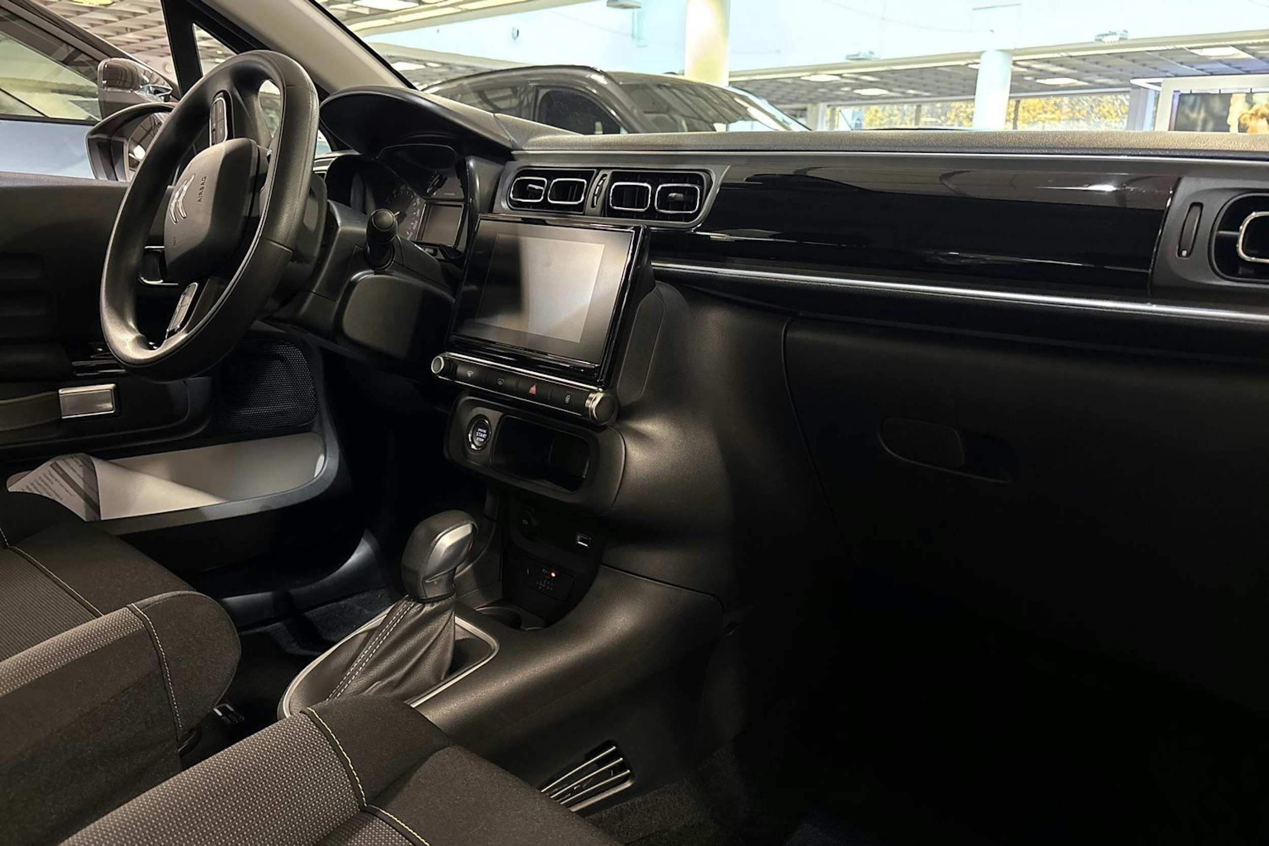 valkoinen Citroën C3 2022 kuva 21.