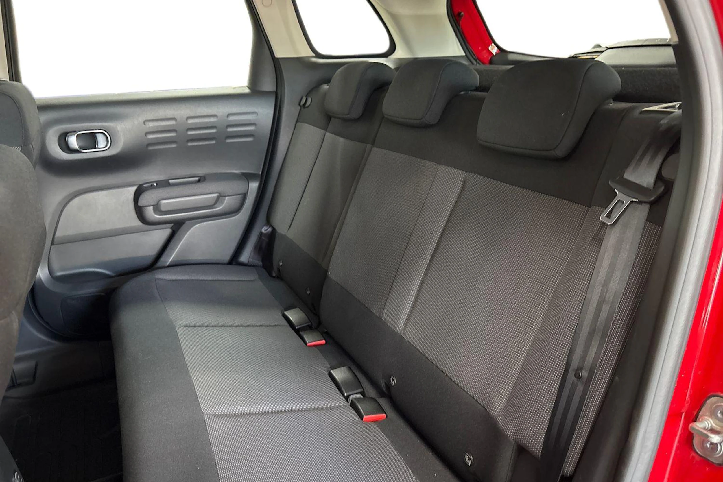 punainen Citroën C3 Aircross 2018 kuva 8.