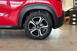 punainen Citroën C3 Aircross 2018 kuva 10.