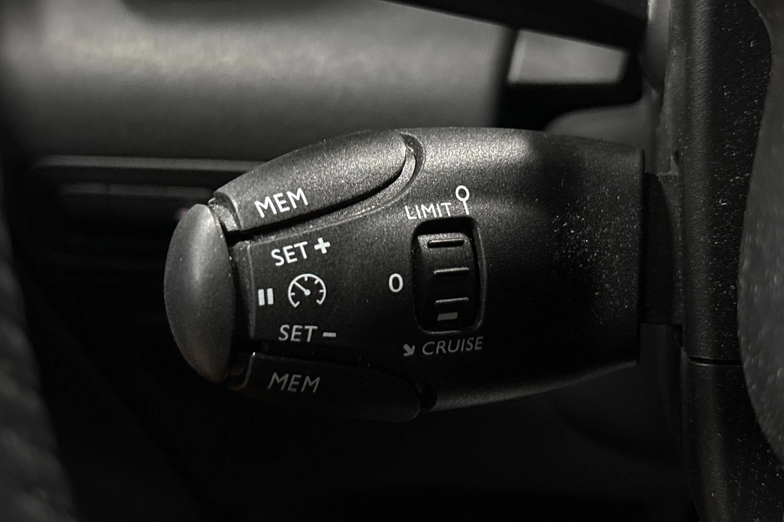 punainen Citroën C3 Aircross 2018 kuva 15.