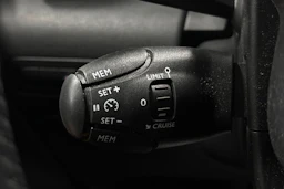 punainen Citroën C3 Aircross 2018 kuva 15.