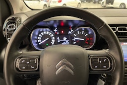 valkoinen Citroën C3 Aircross 2018 kuva 15.