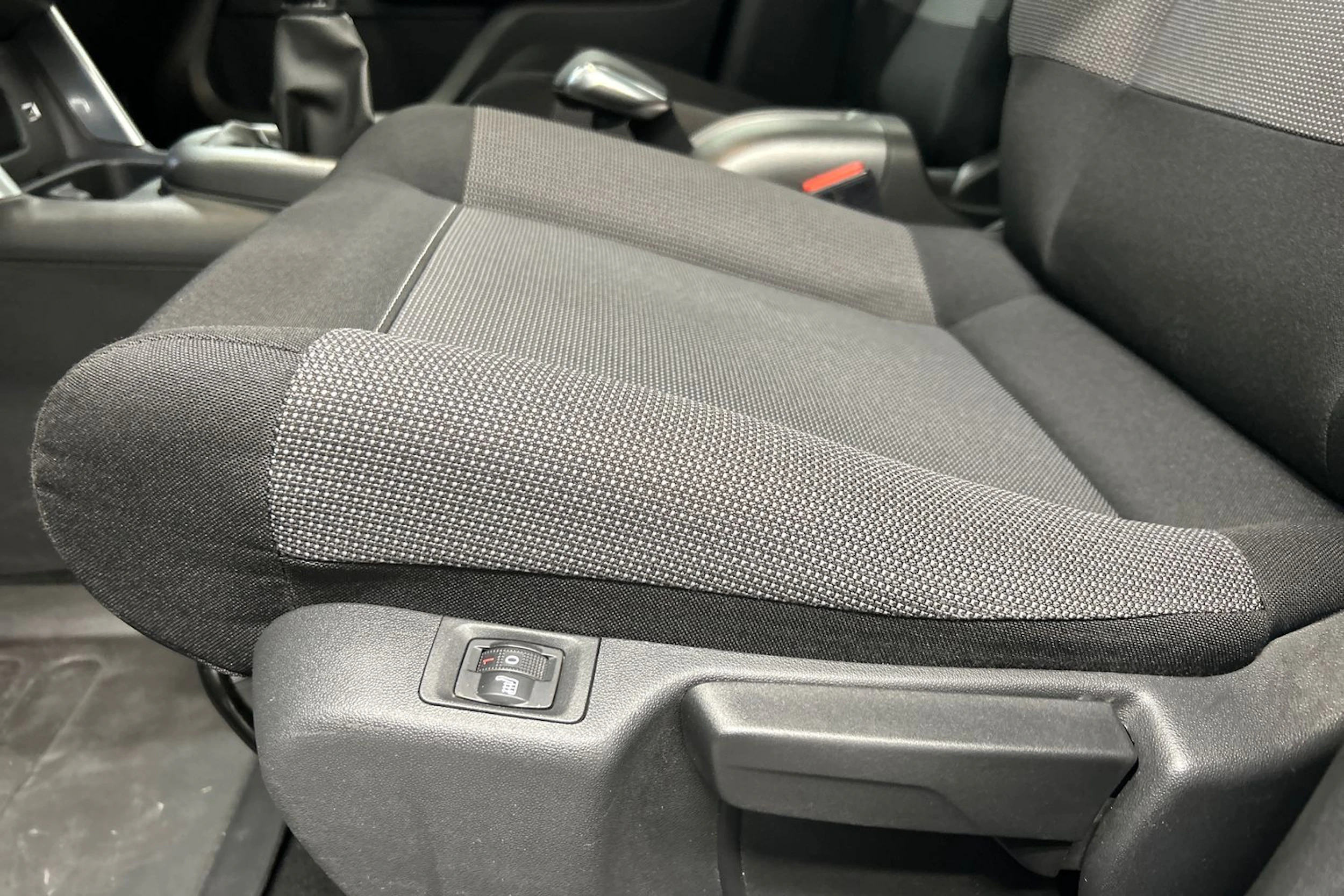 valkoinen Citroën C3 Aircross 2019 kuva 14.