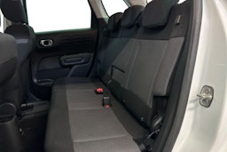 Valkoinen Citroën C3 Aircross 2019 kuva 10.