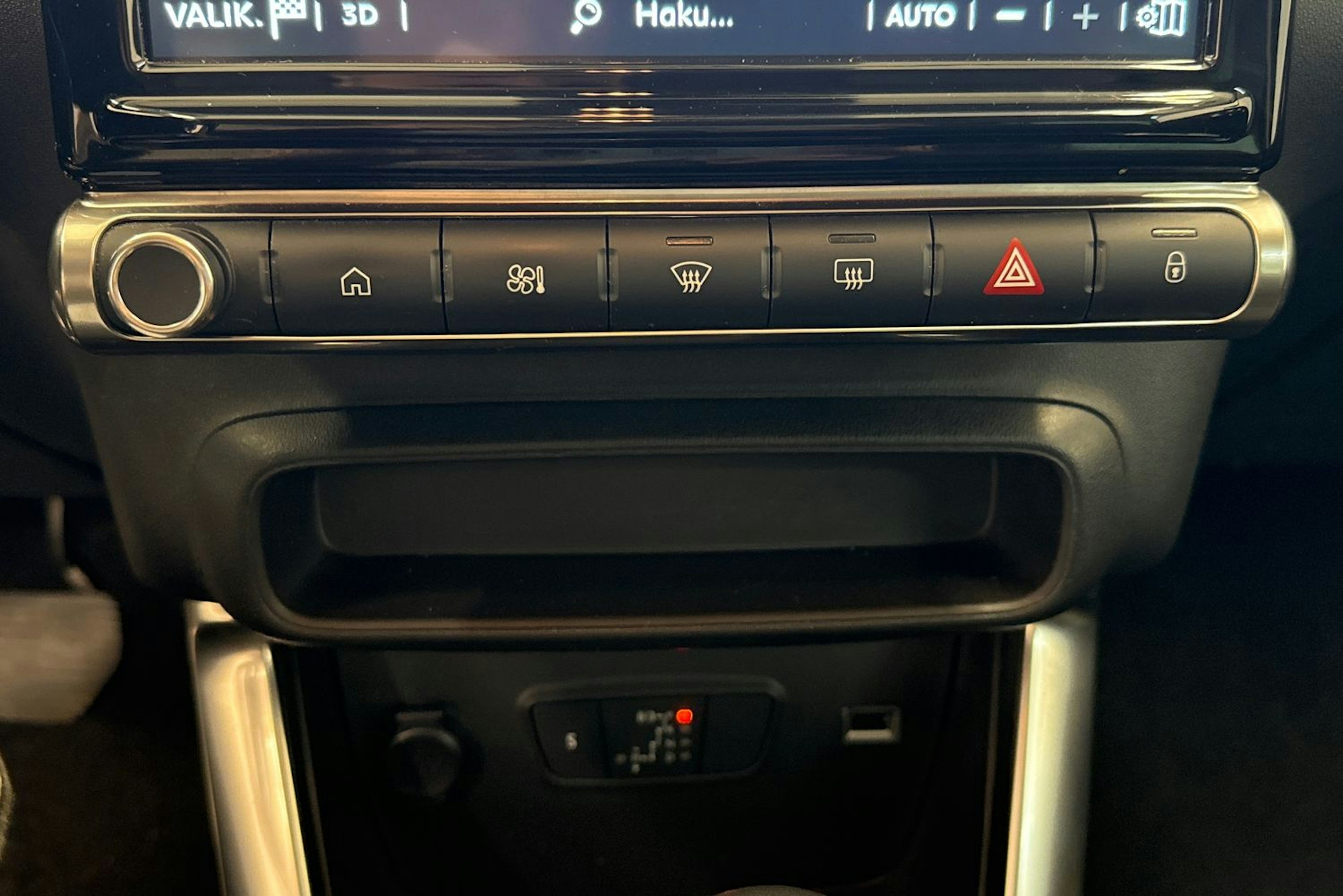 valkoinen Citroën C3 Aircross 2022 kuva 21.