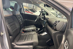 harmaa Citroën C3 Aircross 2023 kuva 10.