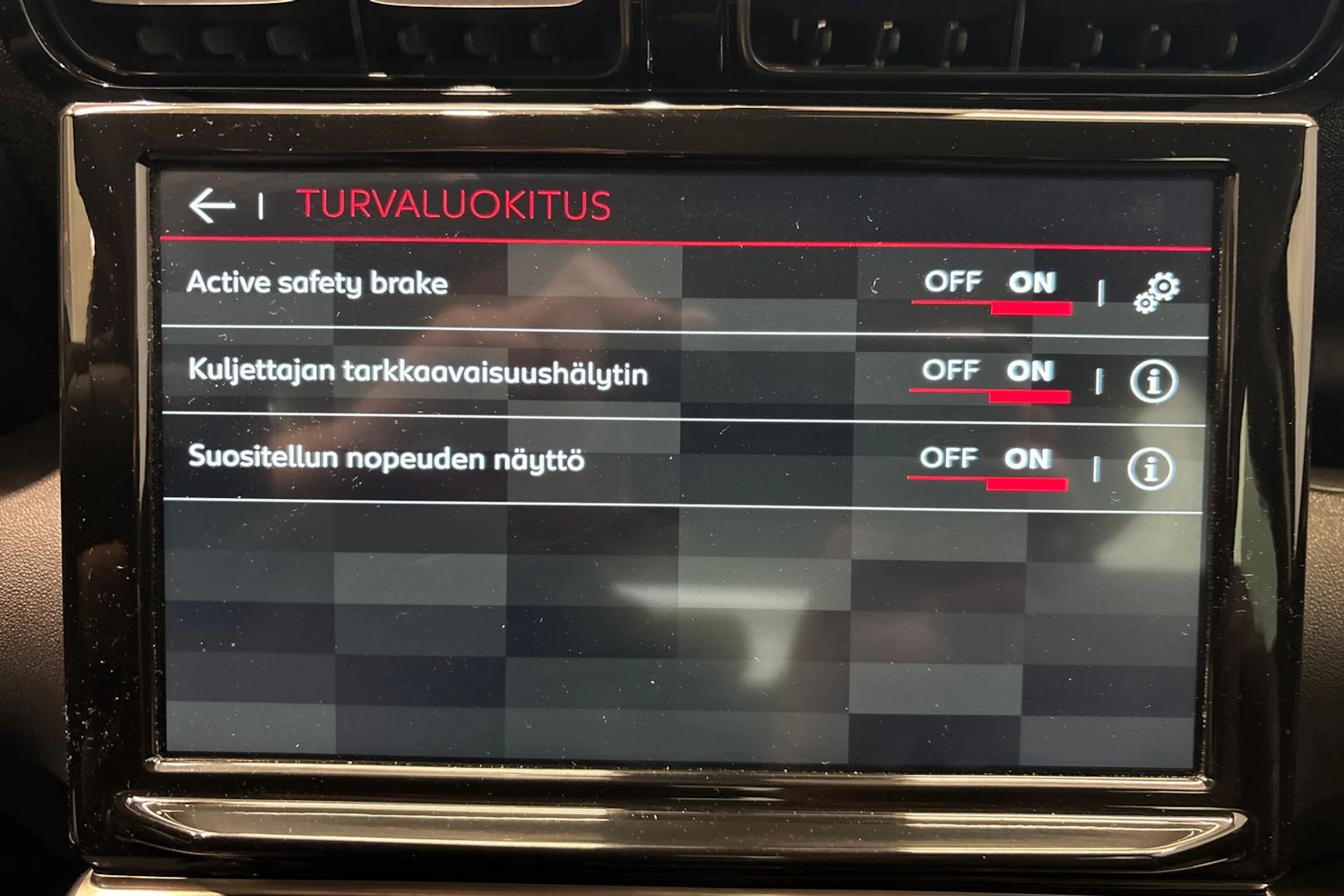 harmaa Citroën C3 Aircross 2023 kuva 20.