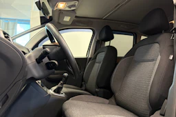 valkoinen Citroën C3 Picasso 2016 kuva 12.