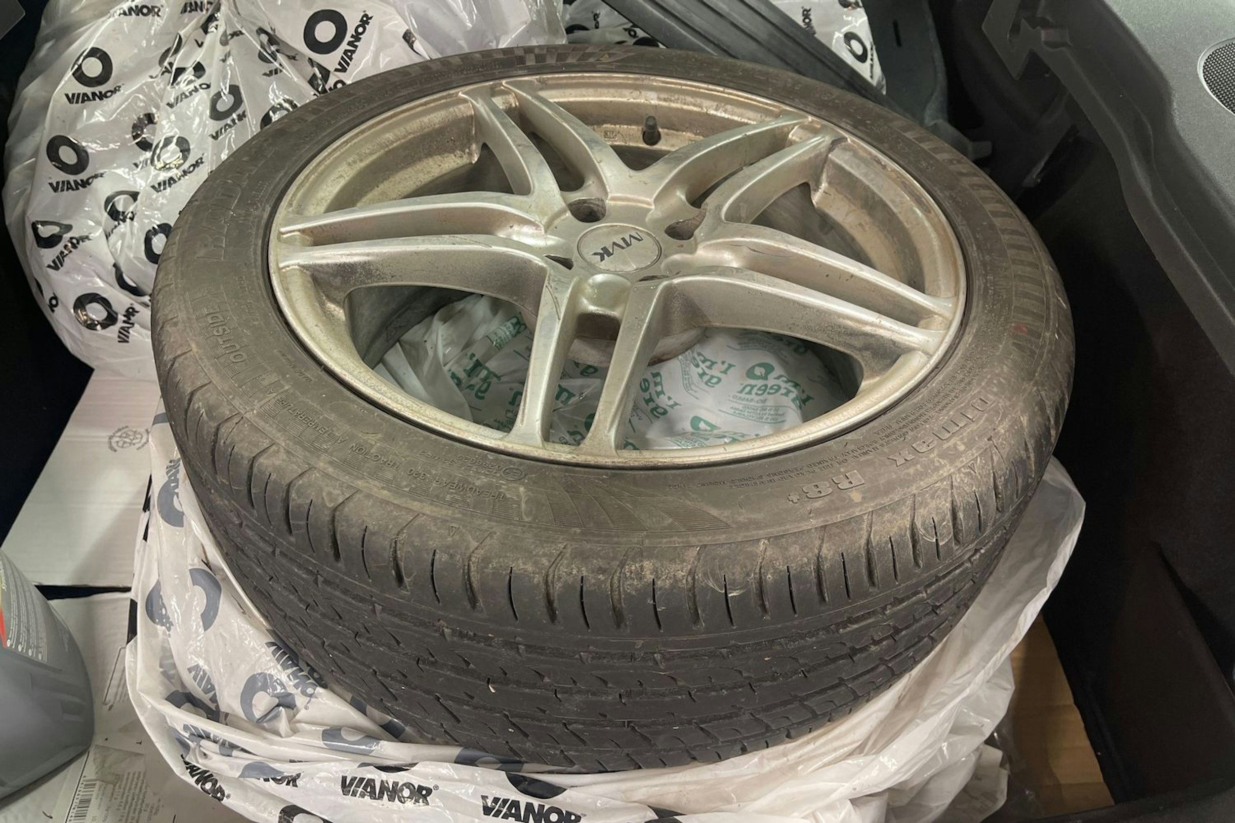 harmaa Citroën C4 2006 kuva 10.