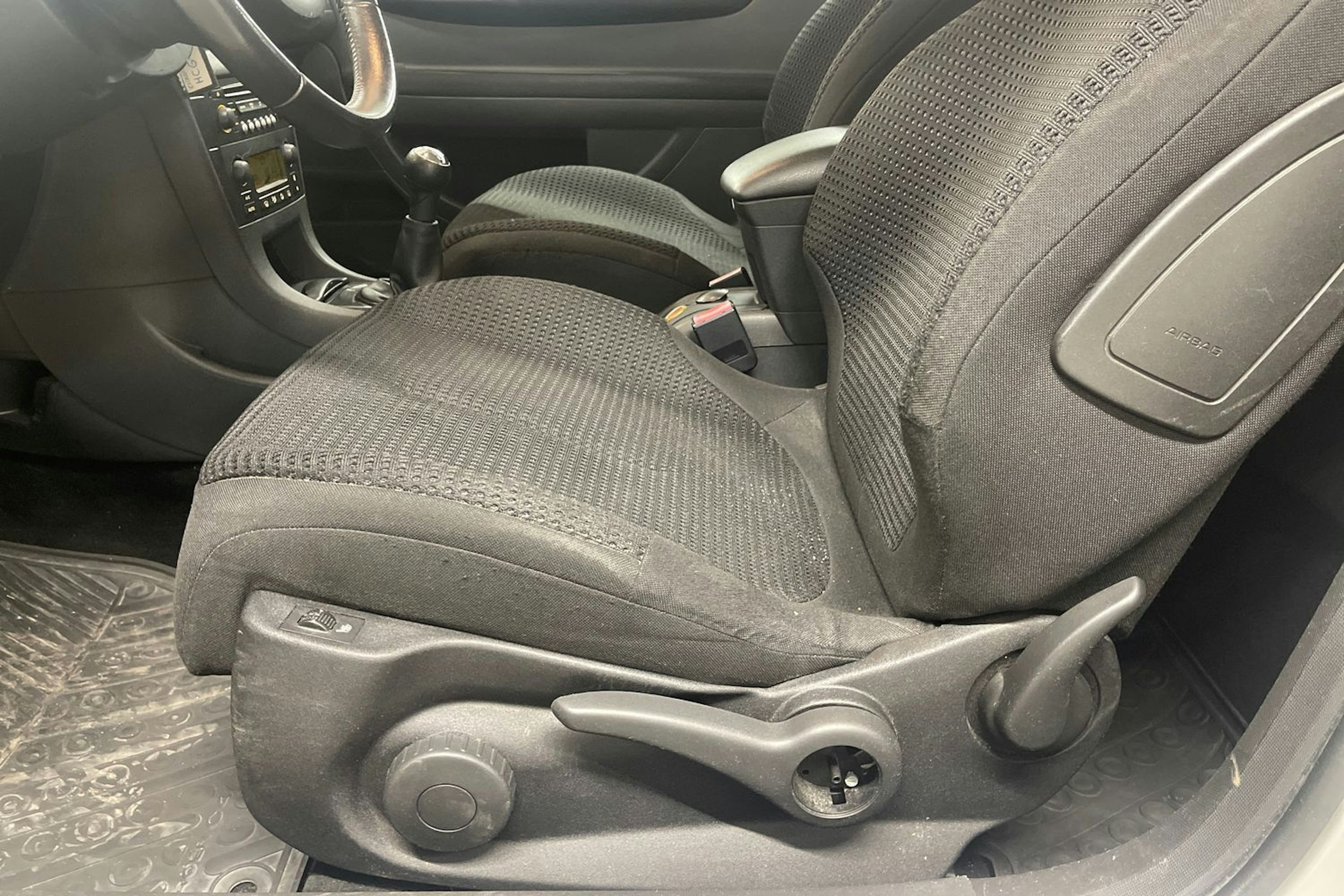 harmaa Citroën C4 2006 kuva 11.