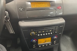 harmaa Citroën C4 2006 kuva 15.