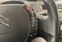 harmaa Citroën C4 2006 kuva 18.