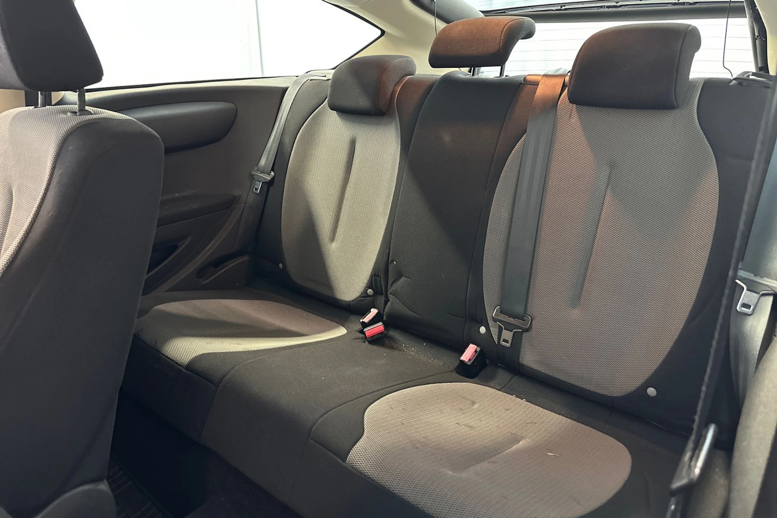 harmaa Citroën C4 2006 kuva 11.