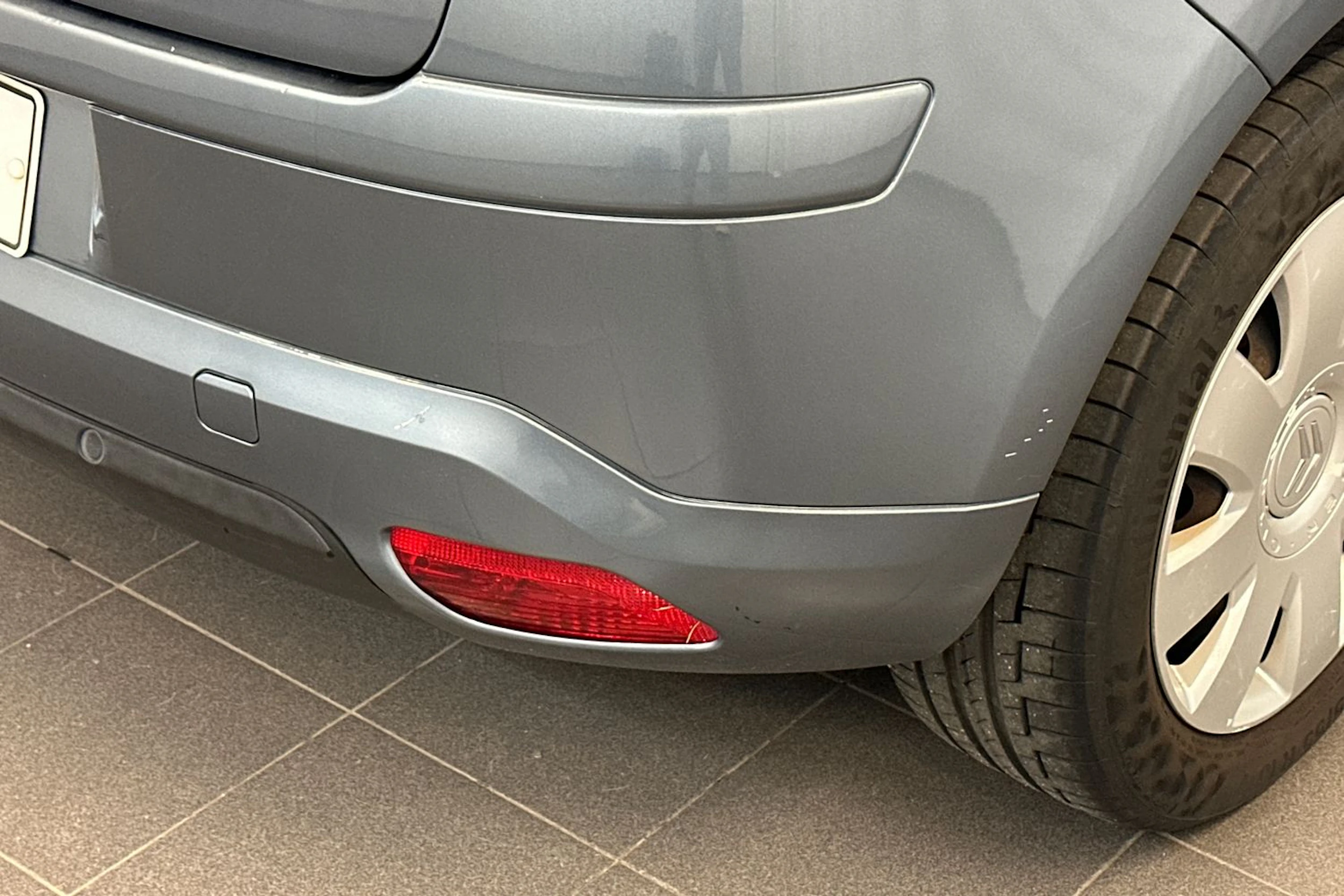 harmaa Citroën C4 2006 kuva 30.