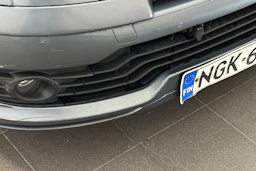 harmaa Citroën C4 2006 kuva 32.