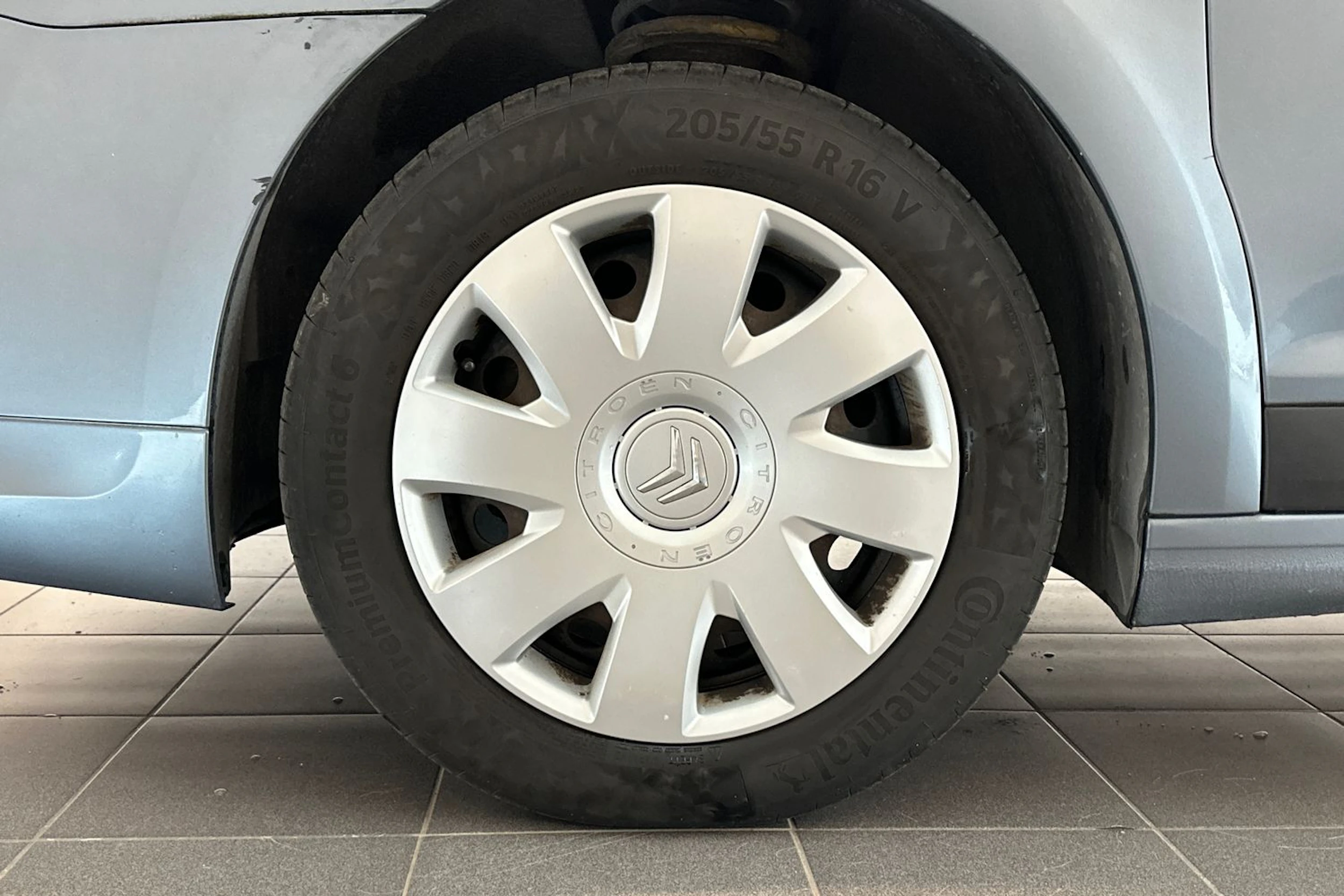 harmaa Citroën C4 2006 kuva 33.
