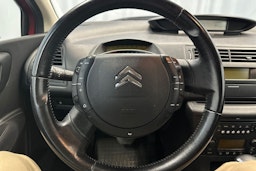 punainen Citroën C4 2007 kuva 16.