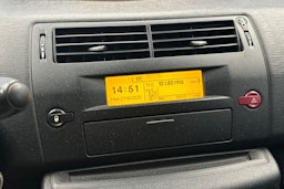 punainen Citroën C4 2007 kuva 20.