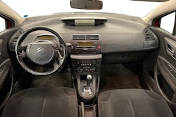 Punainen Citroën C4 2008 kuva 7.