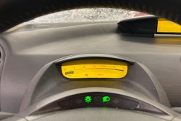 Punainen Citroën C4 2008 kuva 11.