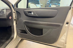 harmaa Citroën C4 2008 kuva 28.