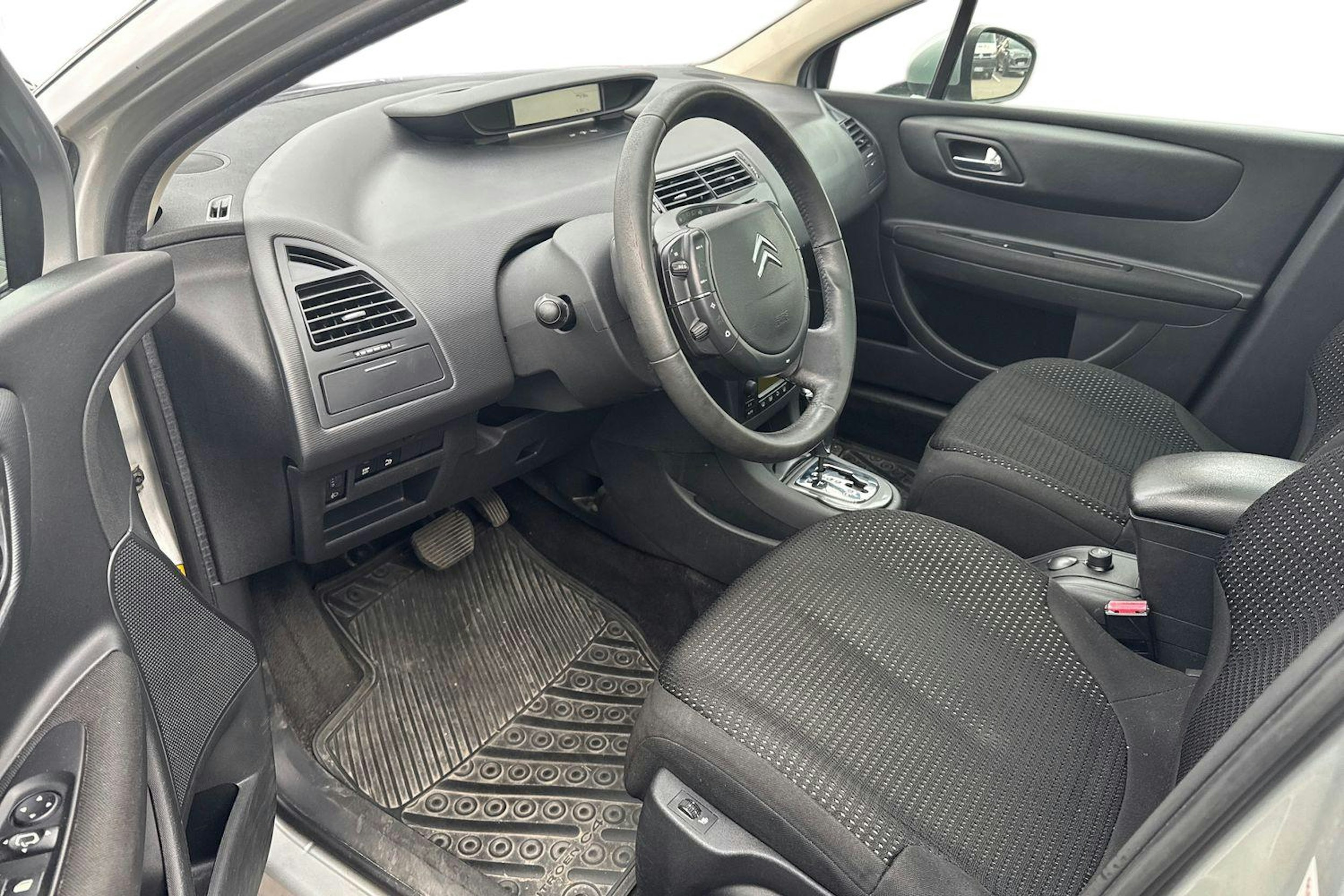Hopea Citroën C4 2010 kuva 3.