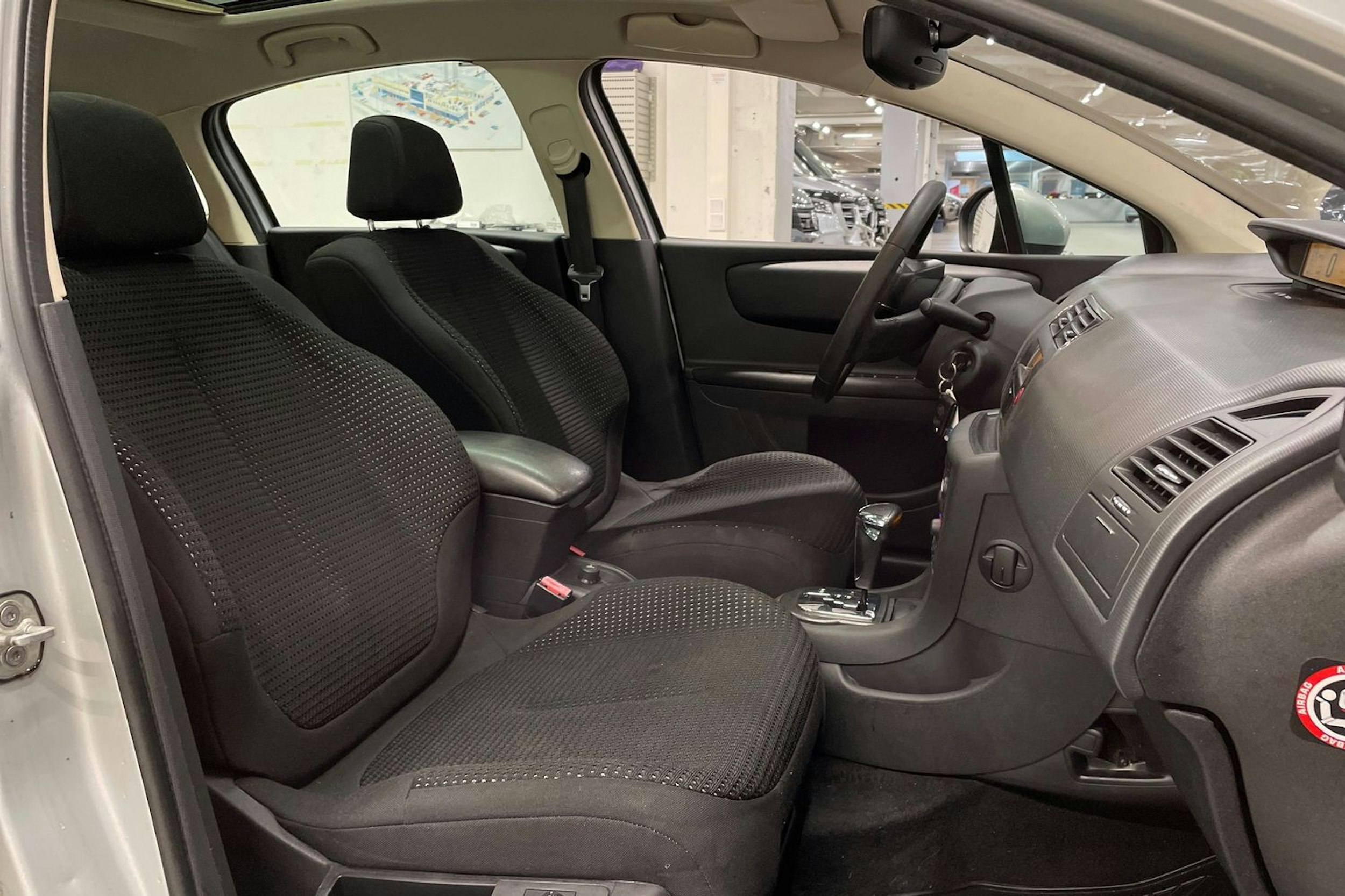 Hopea Citroën C4 2010 kuva 19.