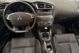 valkoinen Citroën C4 2011 kuva 9.