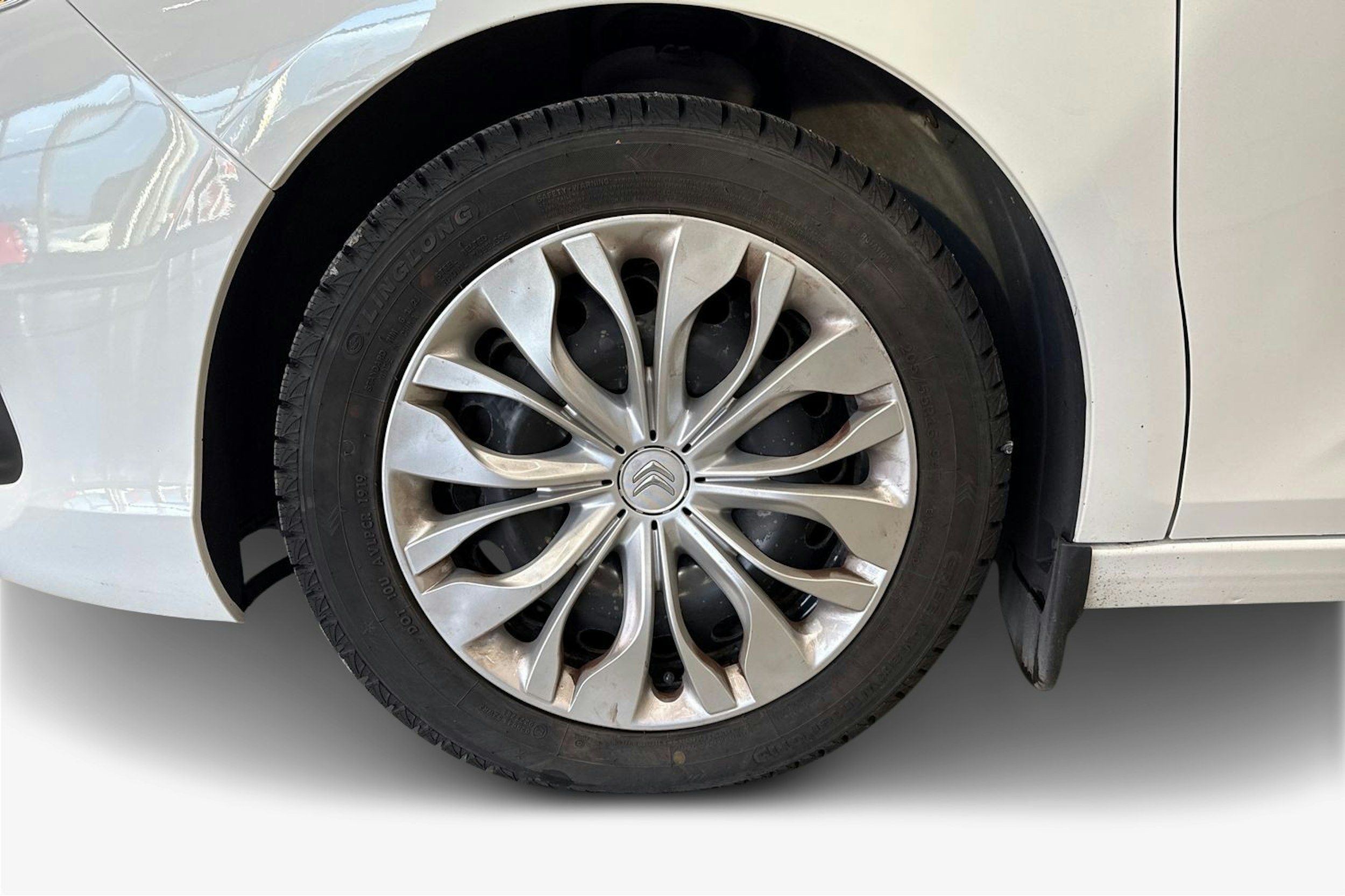 valkoinen Citroën C4 2011 kuva 11.