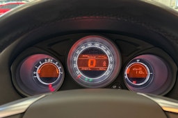 valkoinen Citroën C4 2011 kuva 16.