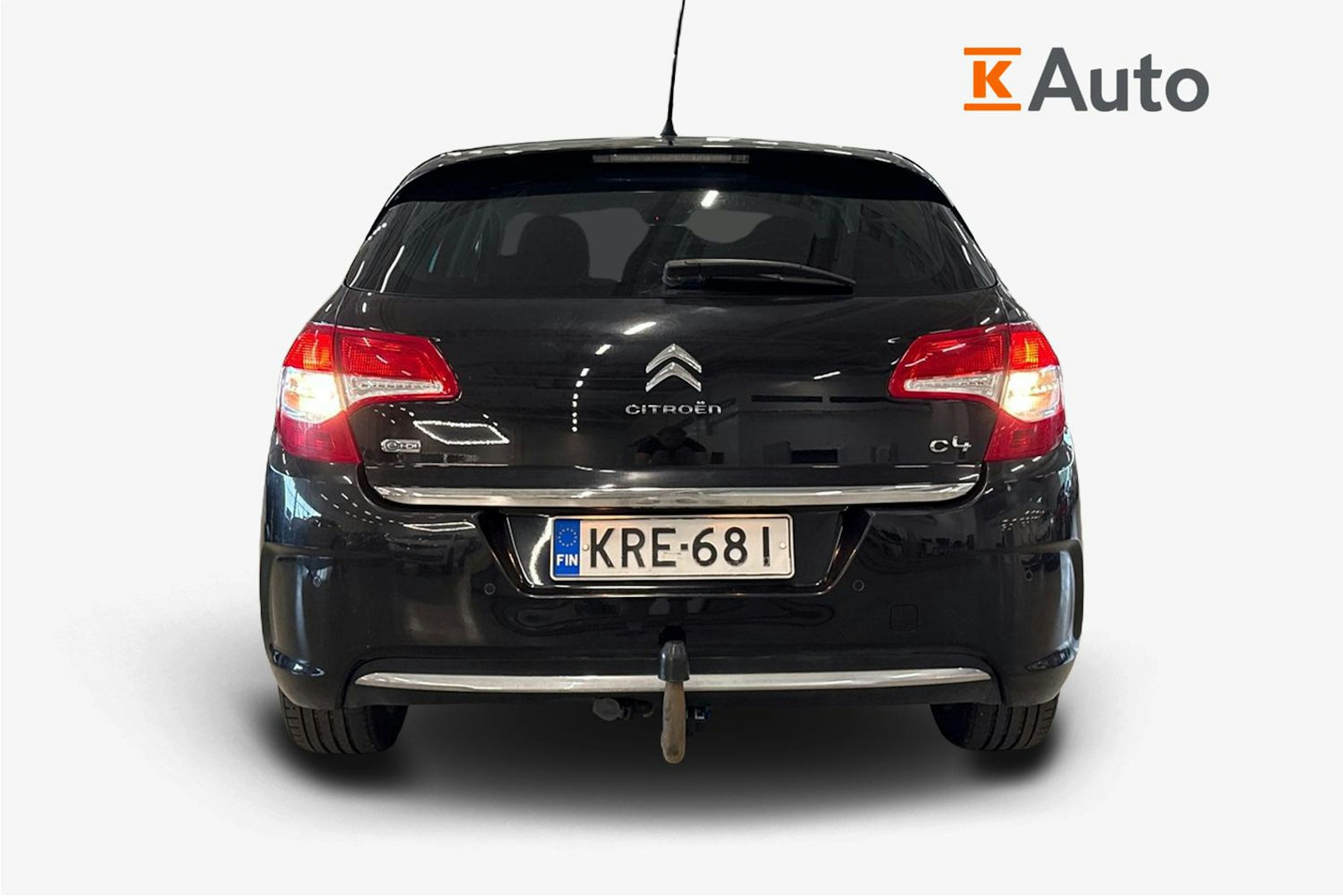 musta Citroën C4 2011 kuva 3.