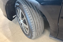 musta Citroën C4 2011 kuva 10.
