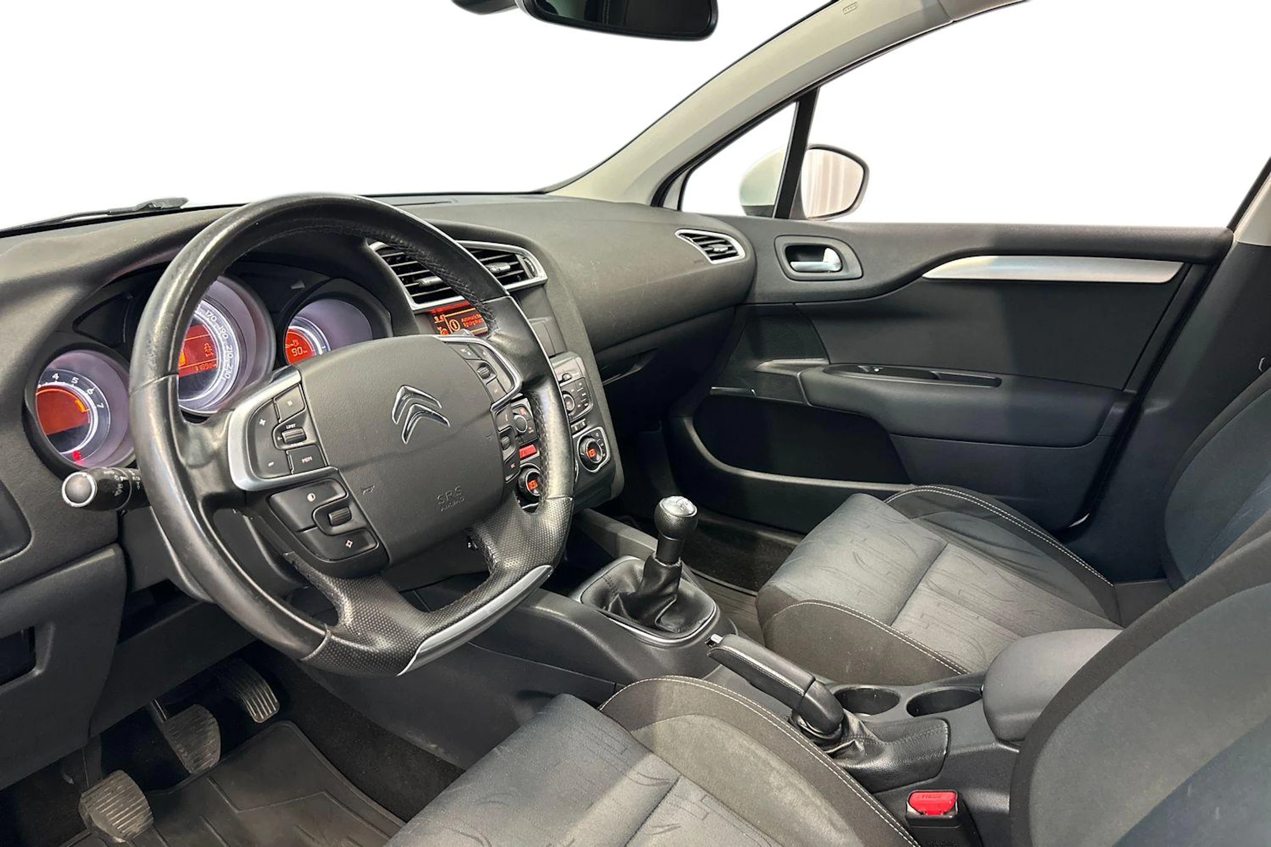 valkoinen Citroën C4 2012 kuva 6.