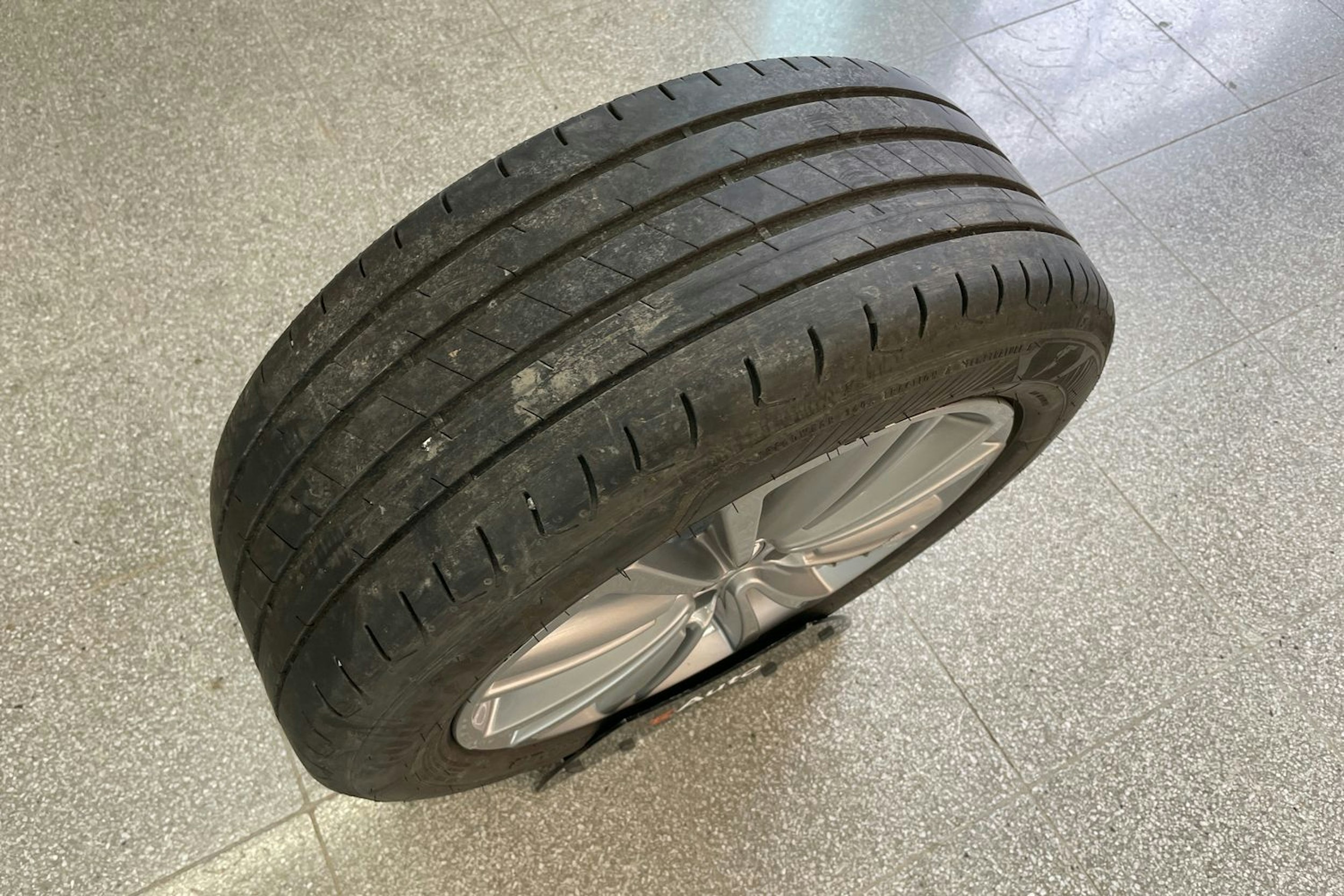 valkoinen Citroën C4 2013 kuva 14.