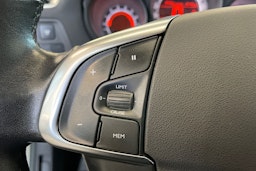 valkoinen Citroën C4 2013 kuva 19.