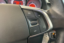 valkoinen Citroën C4 2013 kuva 20.