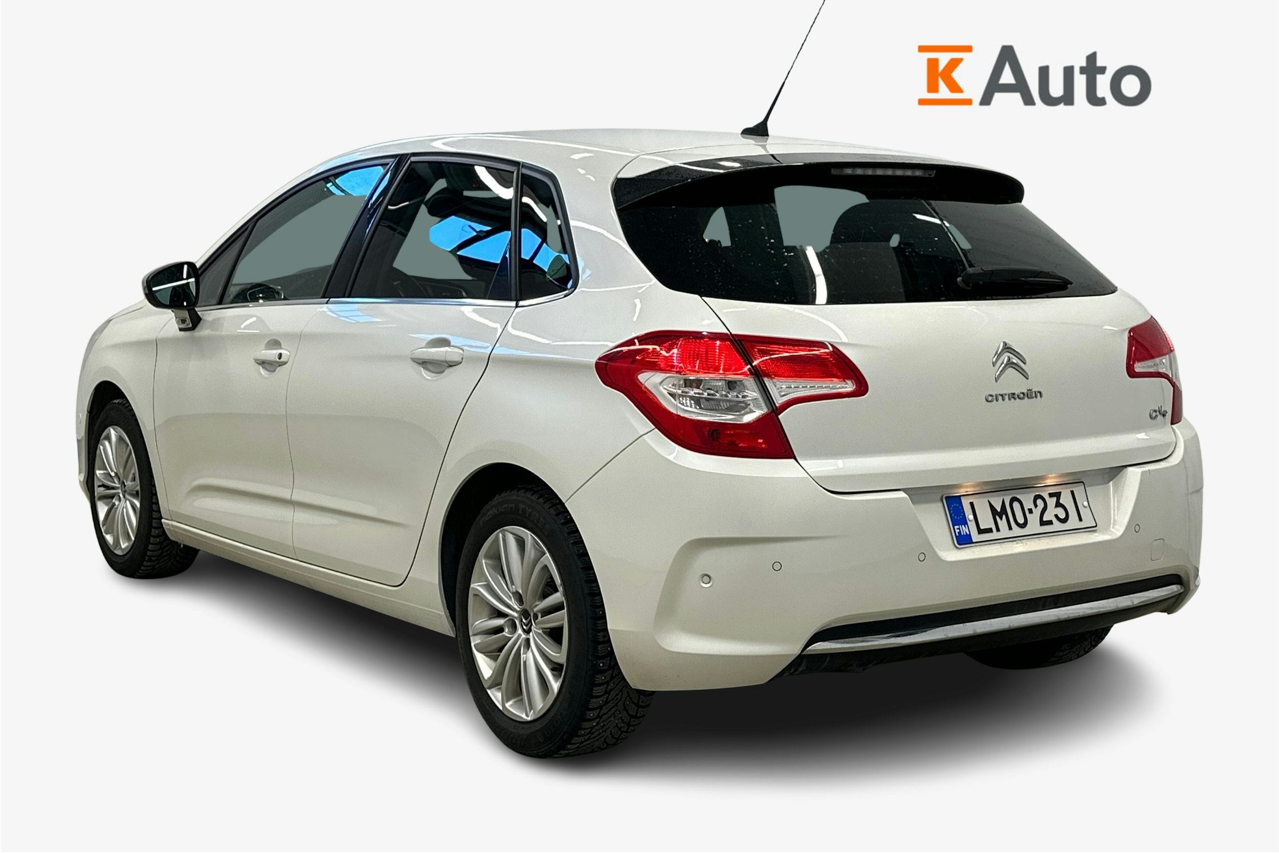 valkoinen metallivär Citroën C4 2014 kuva 2.