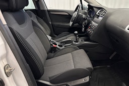 valkoinen metallivär Citroën C4 2014 kuva 14.